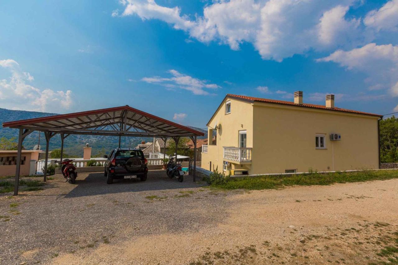 Holiday Home In Grizane 39285 Exterior photo